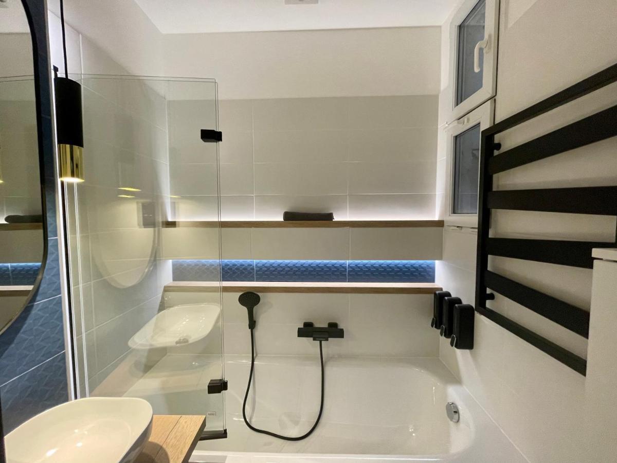 Brand New Apartment #Hollan#3Bedr#2Bathr#Freeparking Budapest Exterior photo