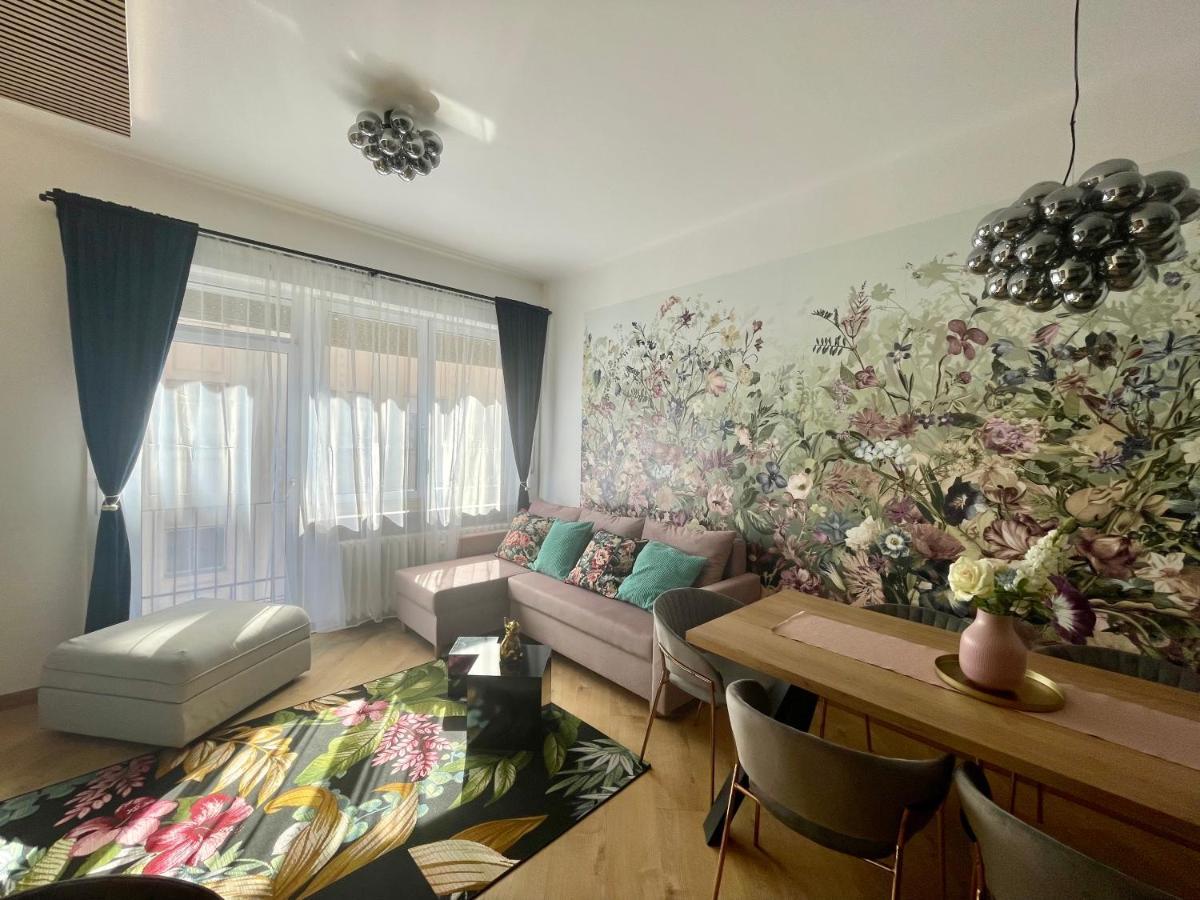 Brand New Apartment #Hollan#3Bedr#2Bathr#Freeparking Budapest Exterior photo